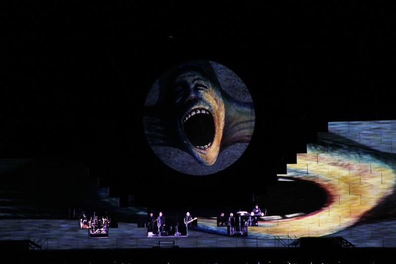 Roger Waters - The Wall Live 2013-iocero-2013-07-29-10-51-22-ICIMG-2851